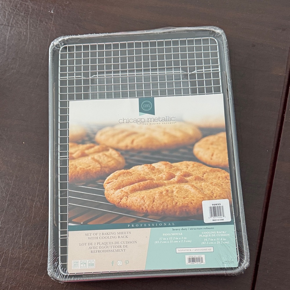 Chicago Metallic Professional Baking Sheet Set with Cooling Racks